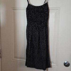 Dress. Black and white polka dots